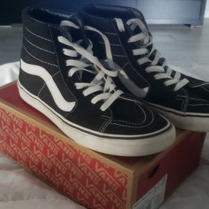 Bundle 2 Vans SK8-HI unisex men size 9 women 10.5